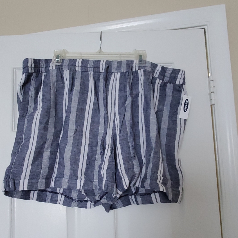 Brand new with tags old navy summer shorts